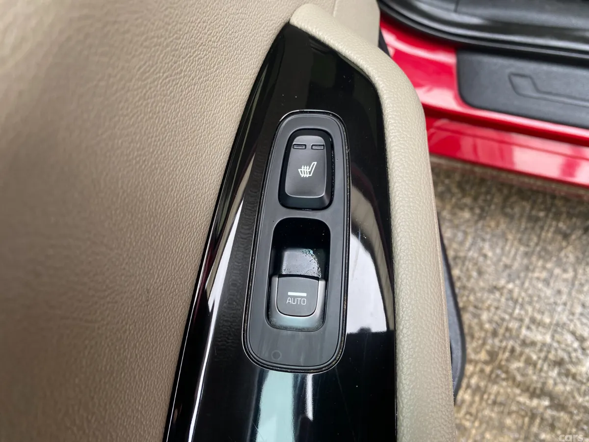 Kia Optima Saloon, Diesel, 2019, Red