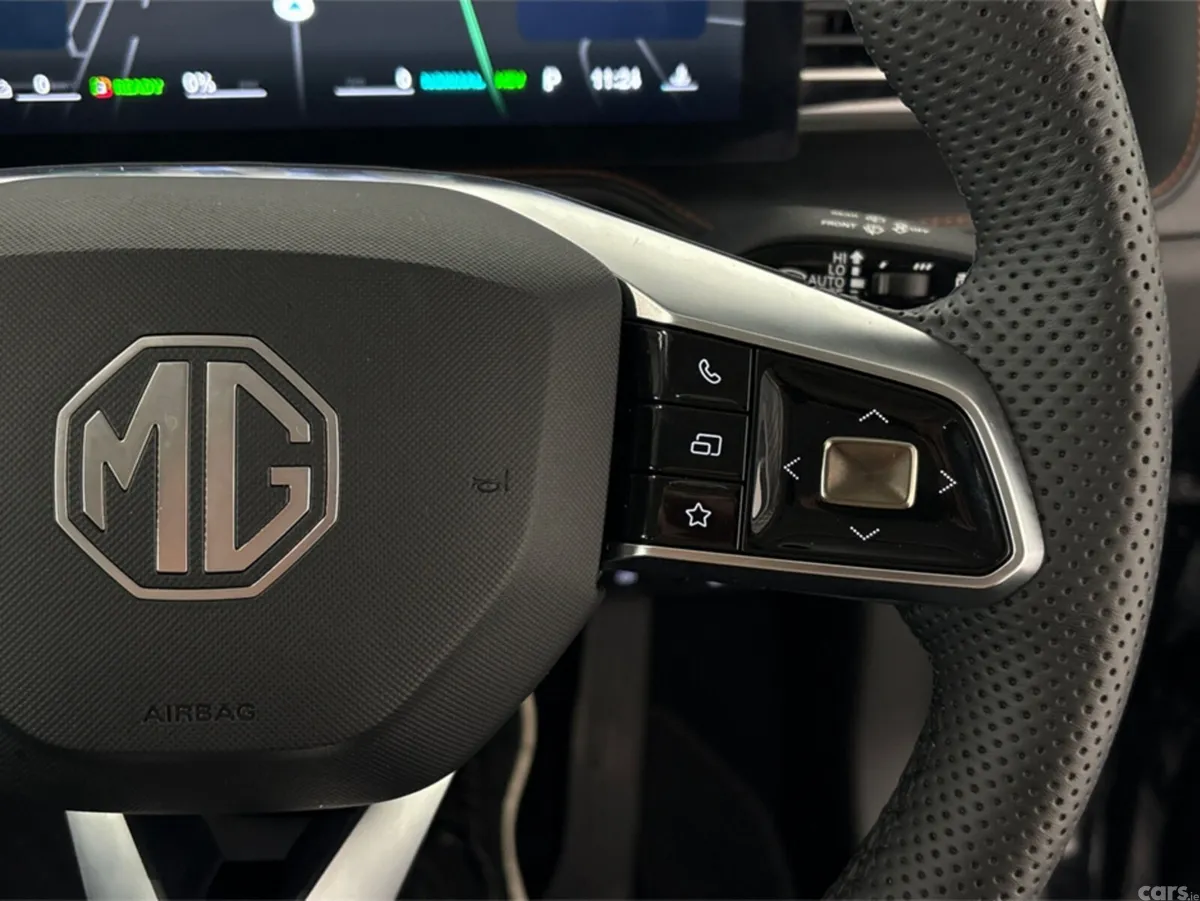 MG HS SUV, Petrol Plug-in Hybrid, 2026, Black