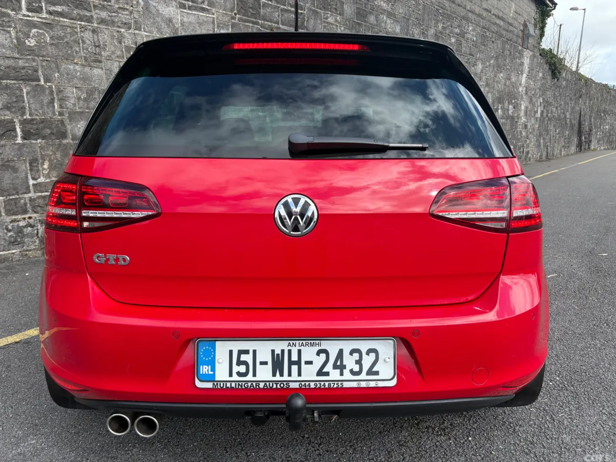 Volkswagen Golf Hatchback, Diesel, 2015, Red