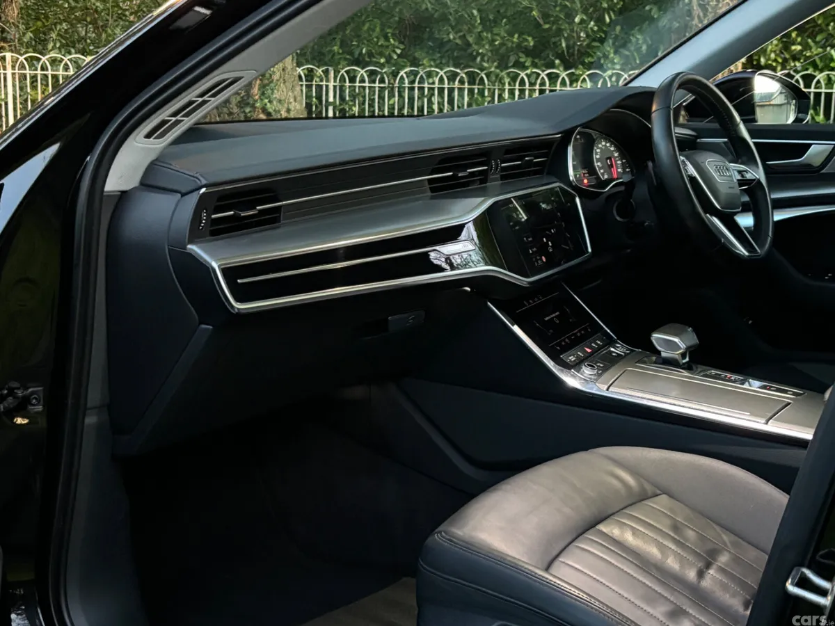 Audi A6 Saloon, Diesel, 2019, Black
