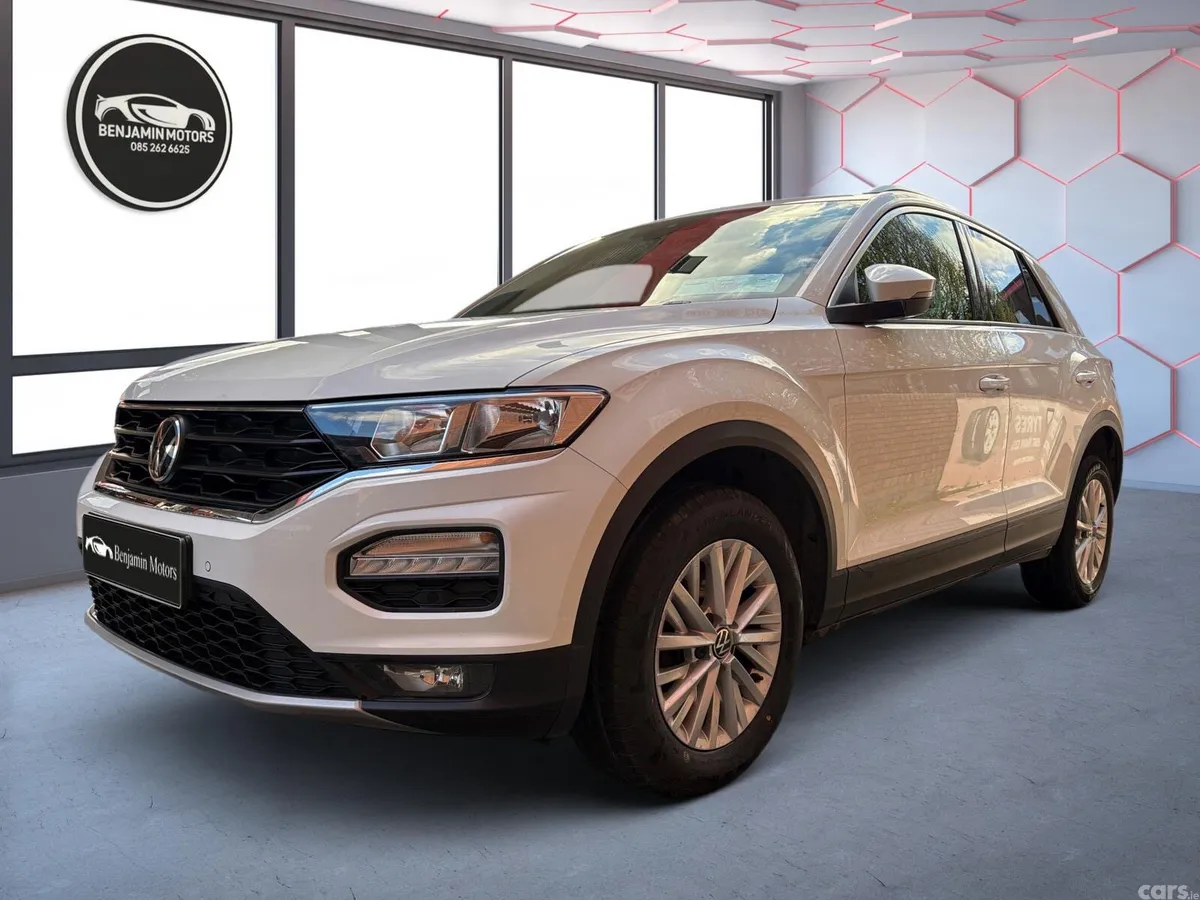 Volkswagen T-Roc SUV, Petrol, 2021, White