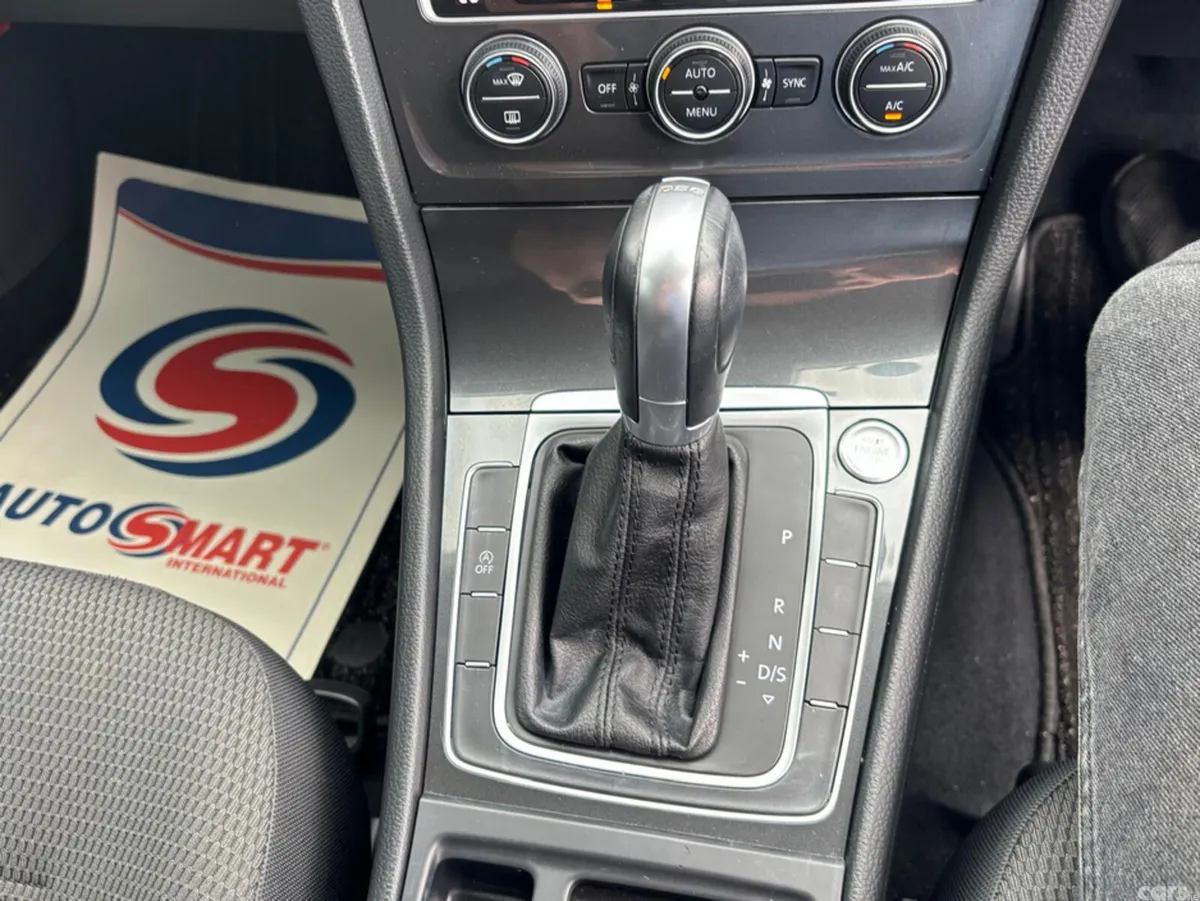 Volkswagen Golf Hatchback, Petrol, 2018, Gold