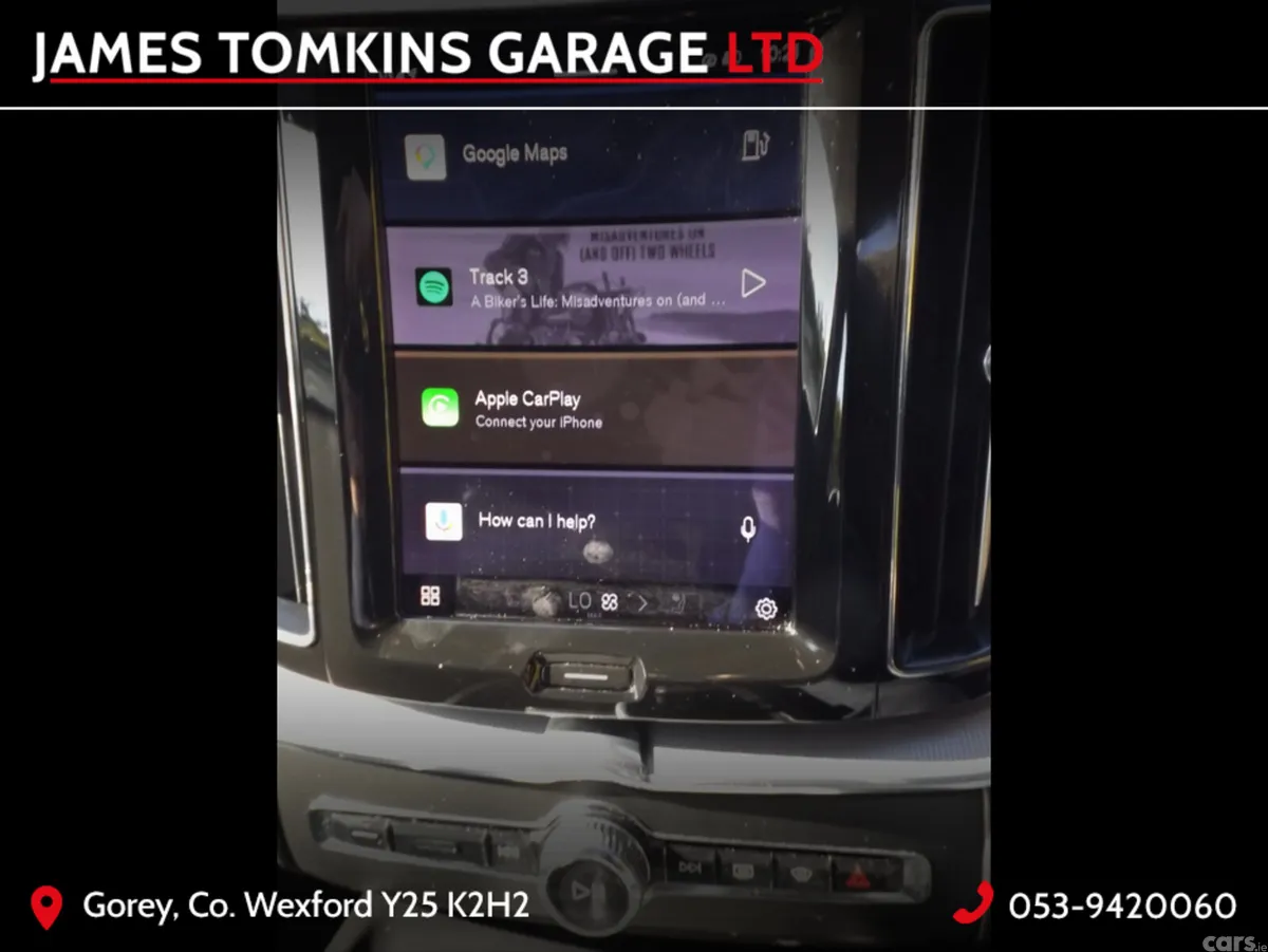 Volvo XC60 Estate, Diesel, 2022, Orange