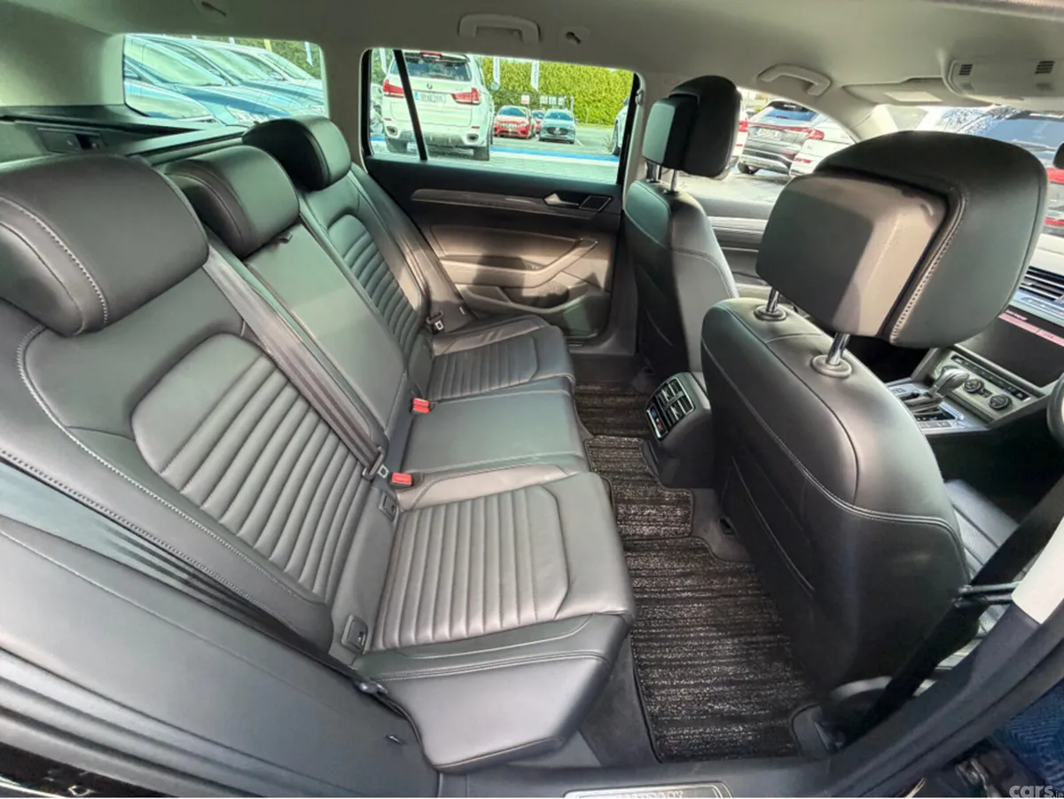 Volkswagen Passat Estate, Diesel, 2019, Black