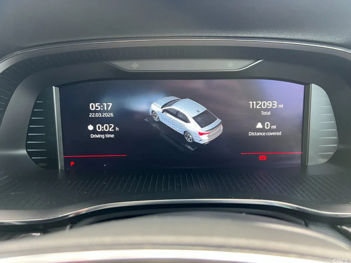 Skoda Octavia Hatchback, Petrol Plug-in Hybrid, 2021, Blue