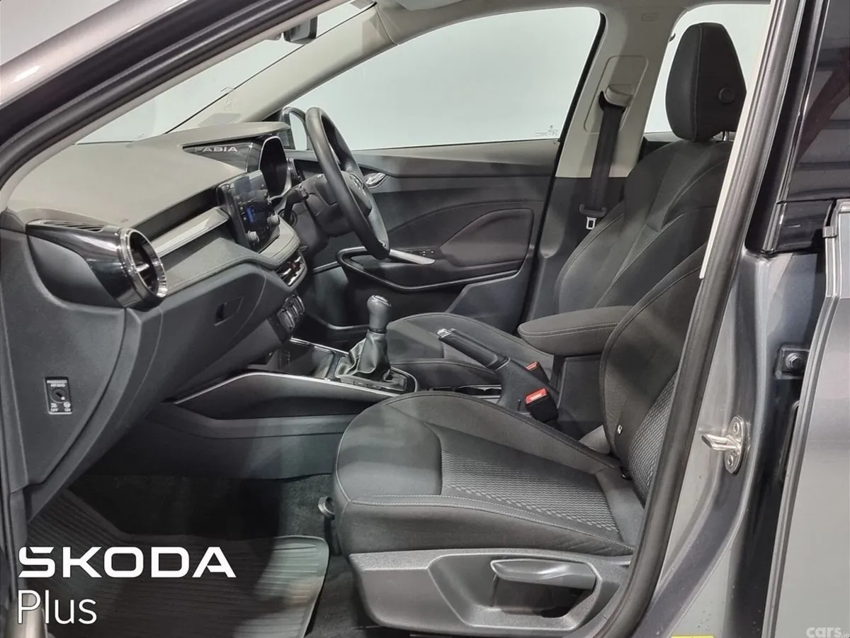Skoda Fabia Hatchback, Petrol, 2023, Grey
