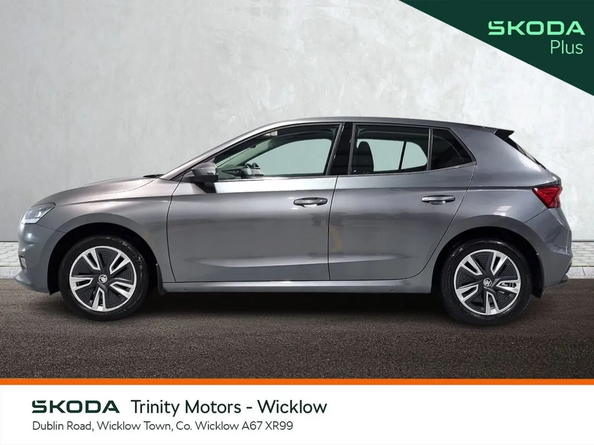Skoda Fabia Hatchback, Petrol, 2023, Grey