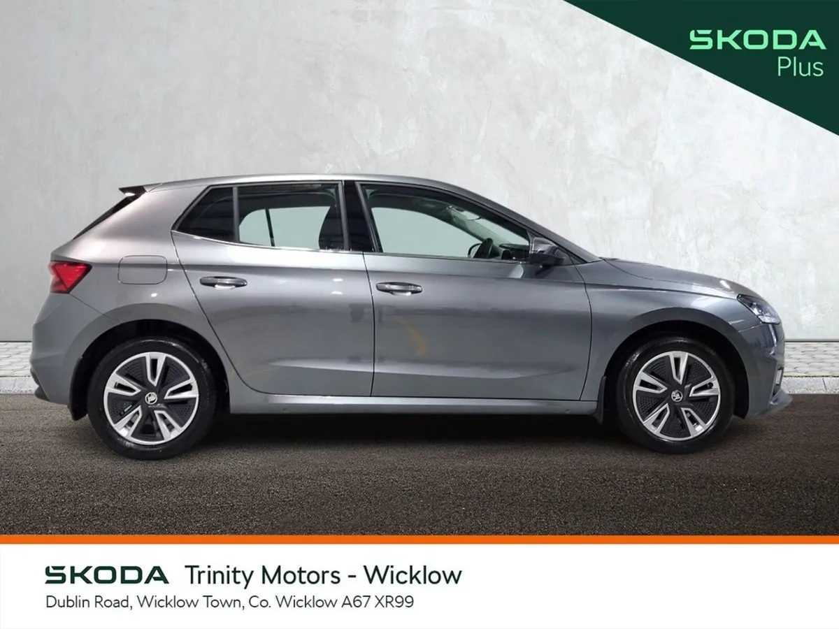 Skoda Fabia Hatchback, Petrol, 2023, Grey