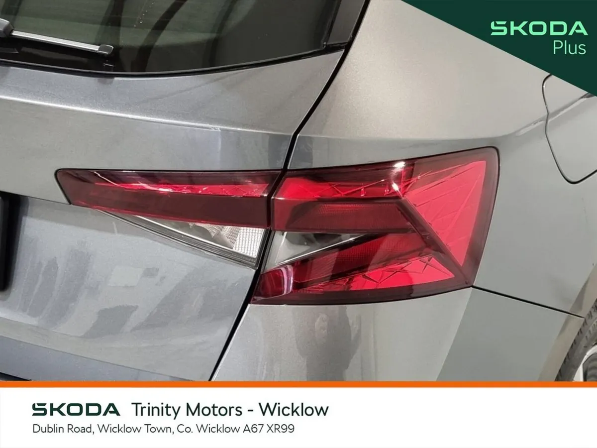 Skoda Fabia Hatchback, Petrol, 2023, Grey