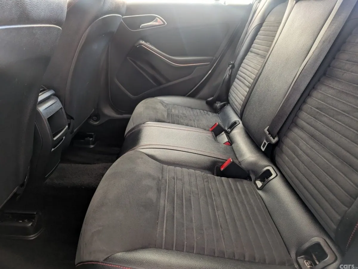 Mercedes-Benz CLA Saloon, Petrol, 2018, Silver