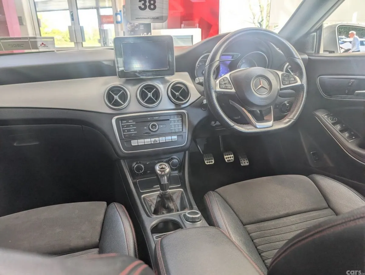 Mercedes-Benz CLA Saloon, Petrol, 2018, Silver