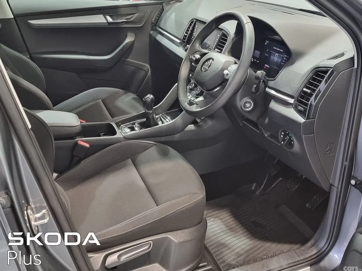 Skoda Karoq SUV, Diesel, 2024, Grey