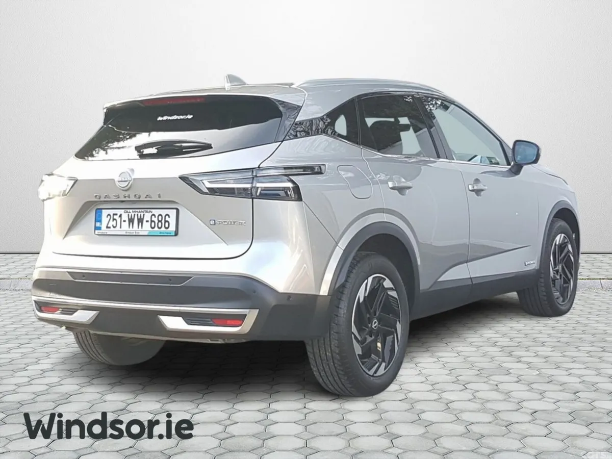 Nissan Qashqai MPV, Petrol Hybrid, 2025, Grey