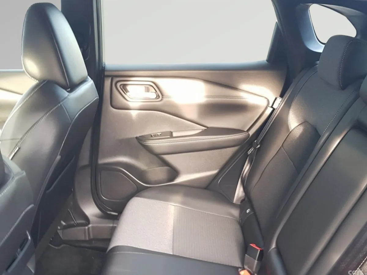 Nissan Qashqai MPV, Petrol Hybrid, 2025, Grey