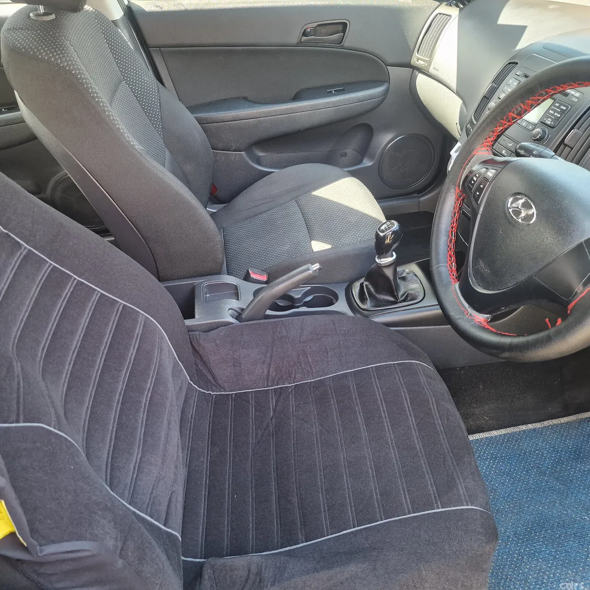 Hyundai i30 Hatchback, Diesel, 2011, Silver