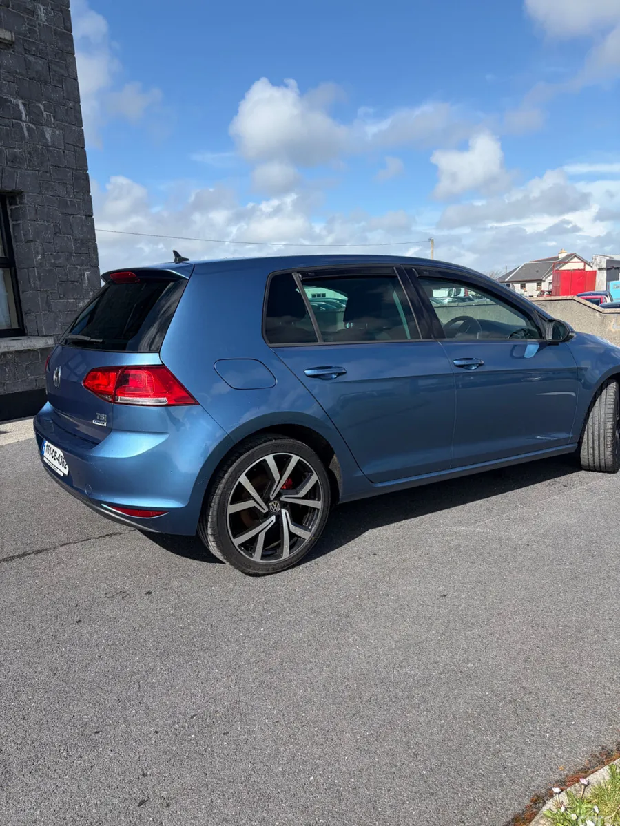 Volkswagen Golf Hatchback, Petrol, 2016, Blue