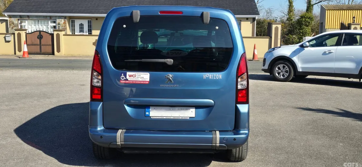 Peugeot Partner Tepee MPV, Diesel, 2018, Blue