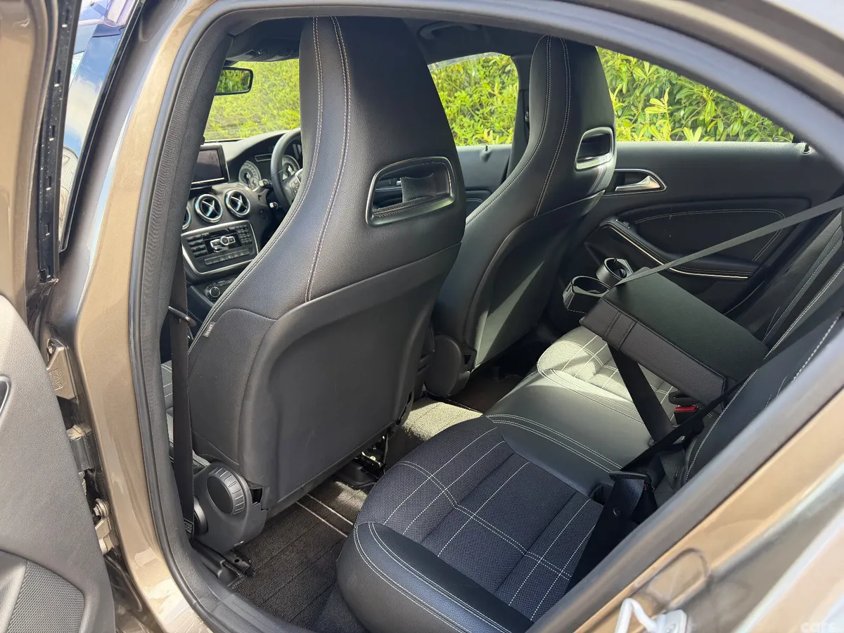 Mercedes-Benz A-Class Hatchback, Petrol, 2013, Beige