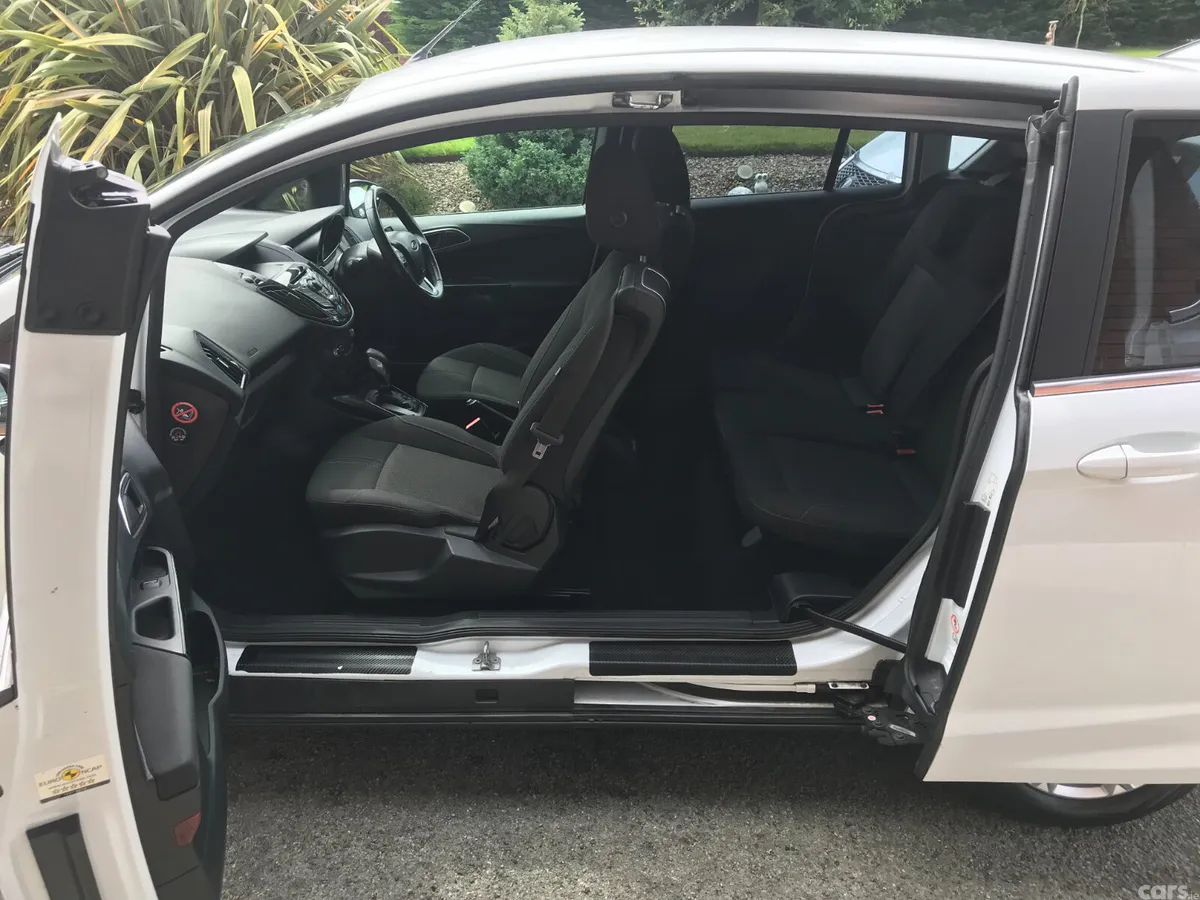 Ford B-Max Hatchback, Petrol, 2014, White