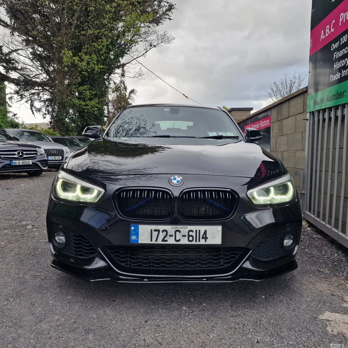 BMW 1-Series Hatchback, Diesel, 2017, Black
