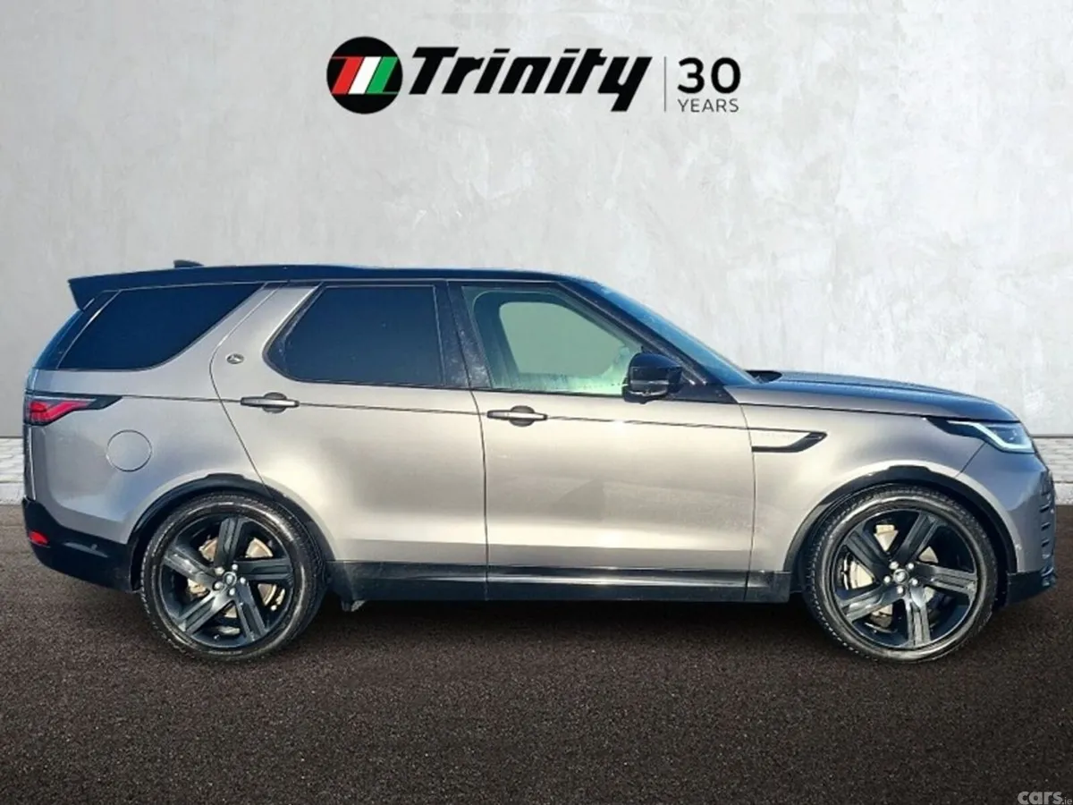 Land Rover Discovery SUV, Diesel, 2024, Grey