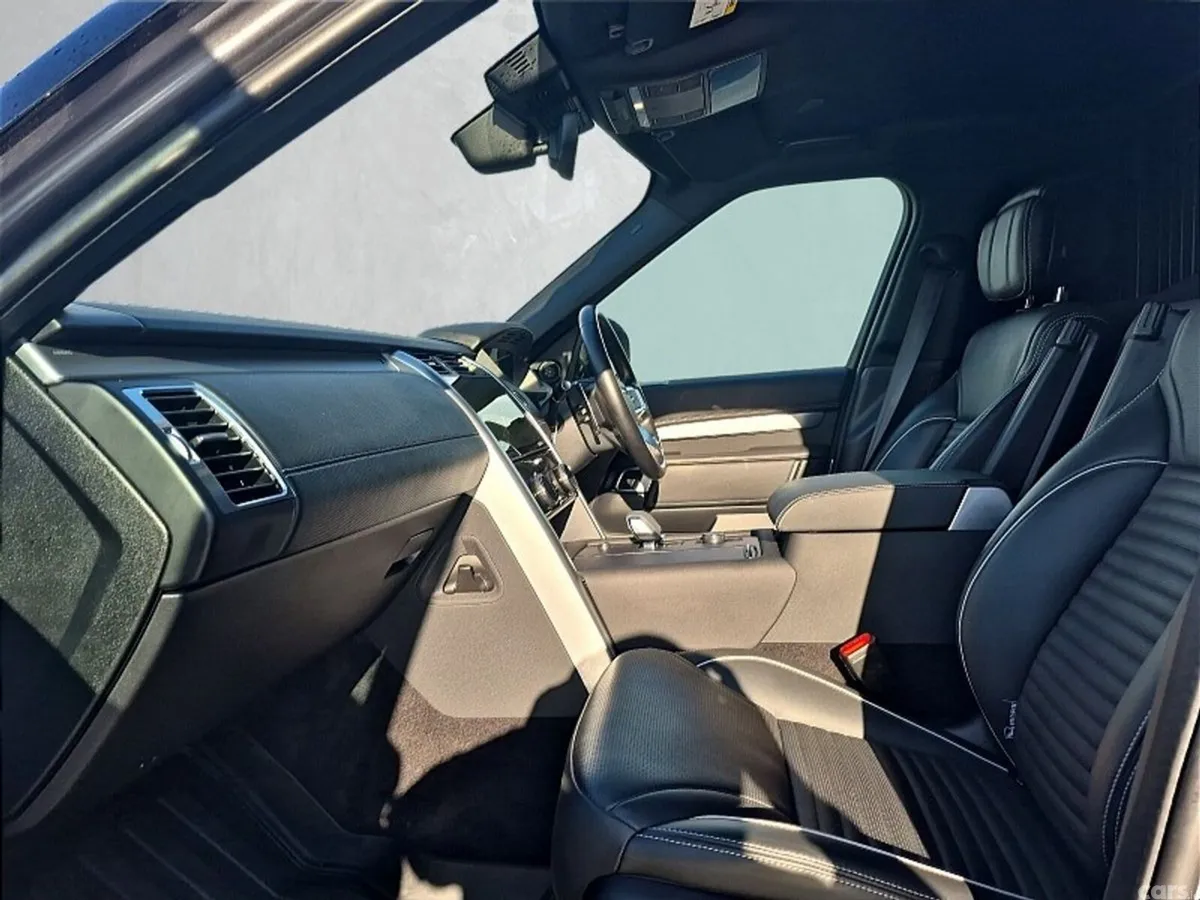 Land Rover Discovery SUV, Diesel, 2024, Grey
