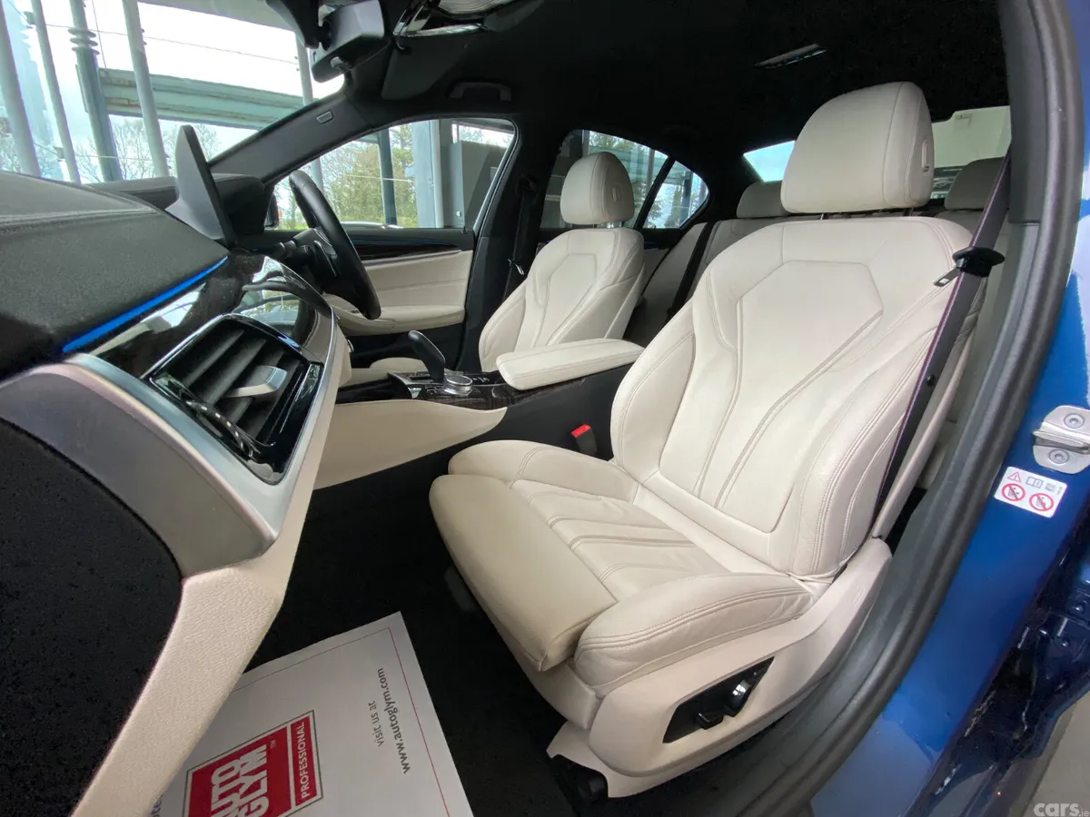 BMW 5-Series Saloon, Petrol Plug-in Hybrid, 2023, Blue