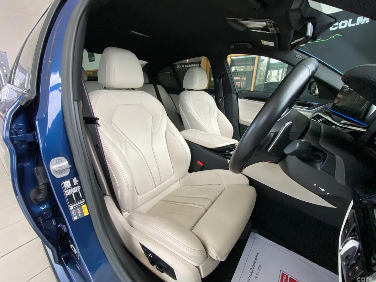 BMW 5-Series Saloon, Petrol Plug-in Hybrid, 2023, Blue
