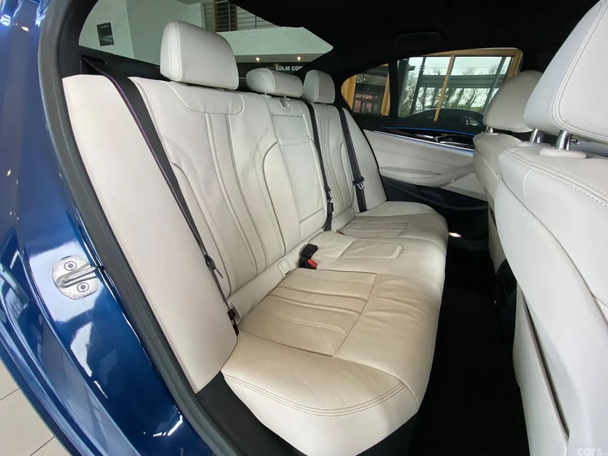 BMW 5-Series Saloon, Petrol Plug-in Hybrid, 2023, Blue