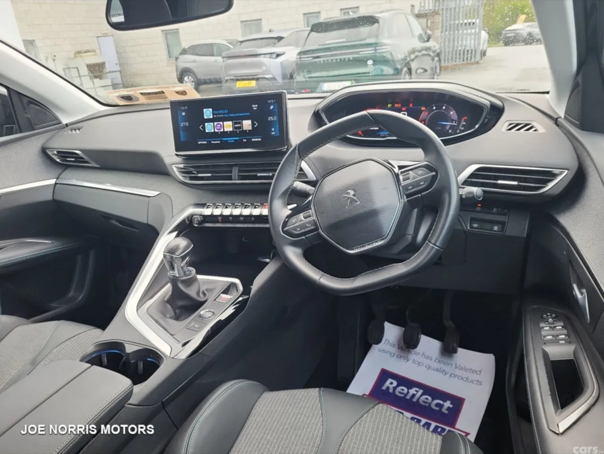 Peugeot 3008 MPV, Diesel, 2021, Black