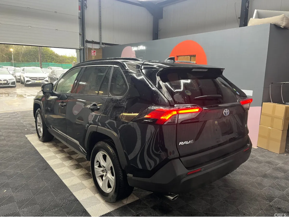 Toyota RAV4 SUV, Petrol Hybrid, 2021, Black