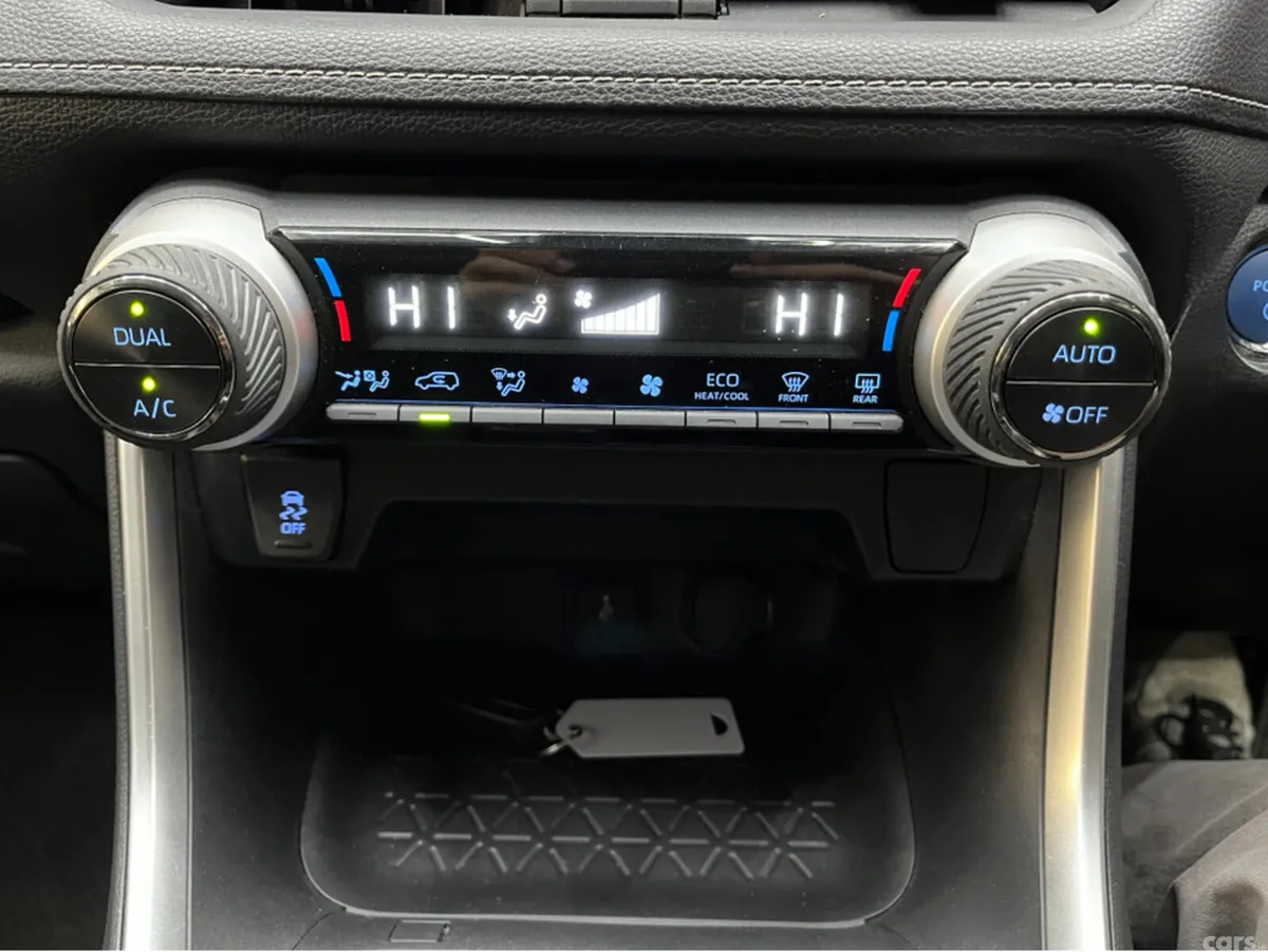 Toyota RAV4 SUV, Petrol Hybrid, 2021, Black