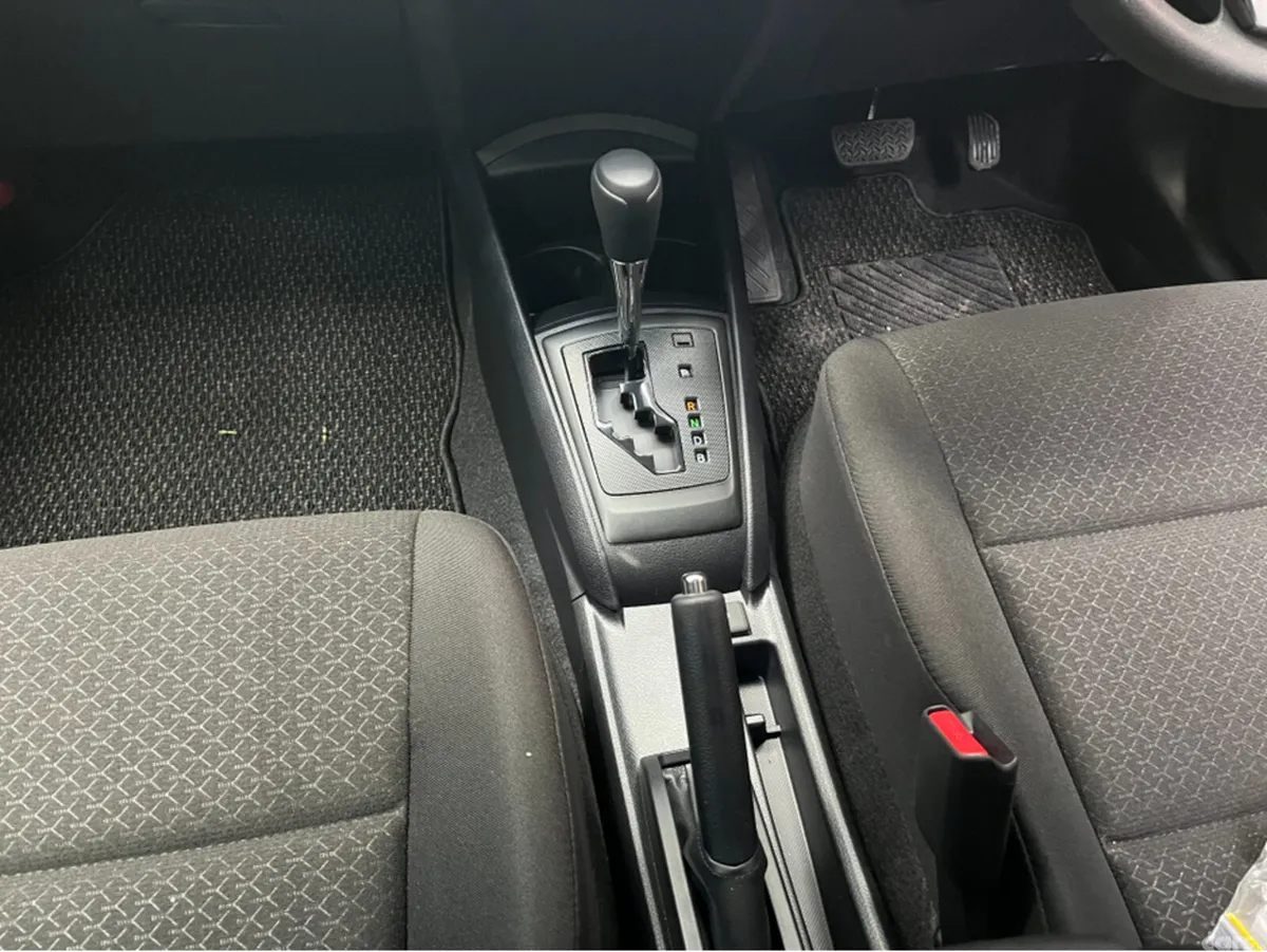 Toyota Corolla Saloon, Petrol Hybrid, 2025, Bronze