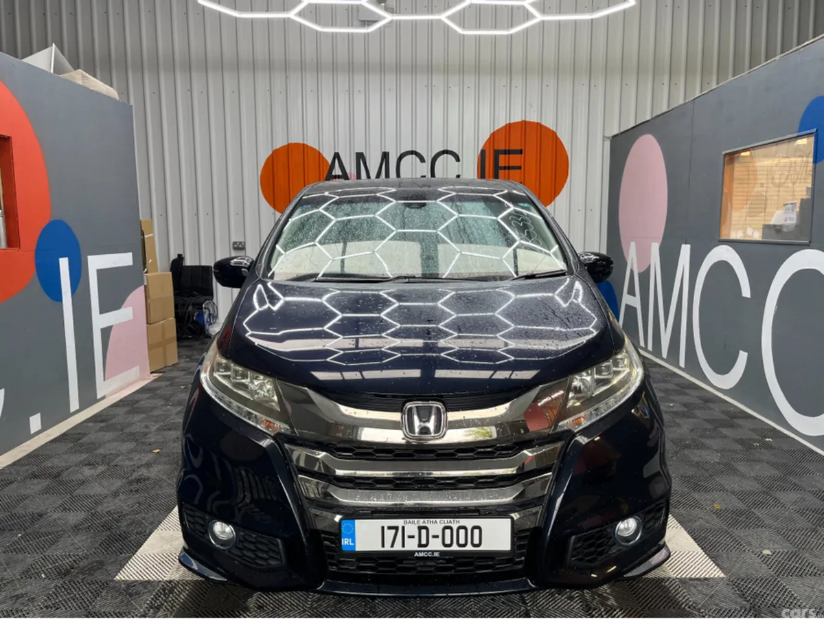 Honda Odyssey MPV, Petrol Hybrid, 2017, Black
