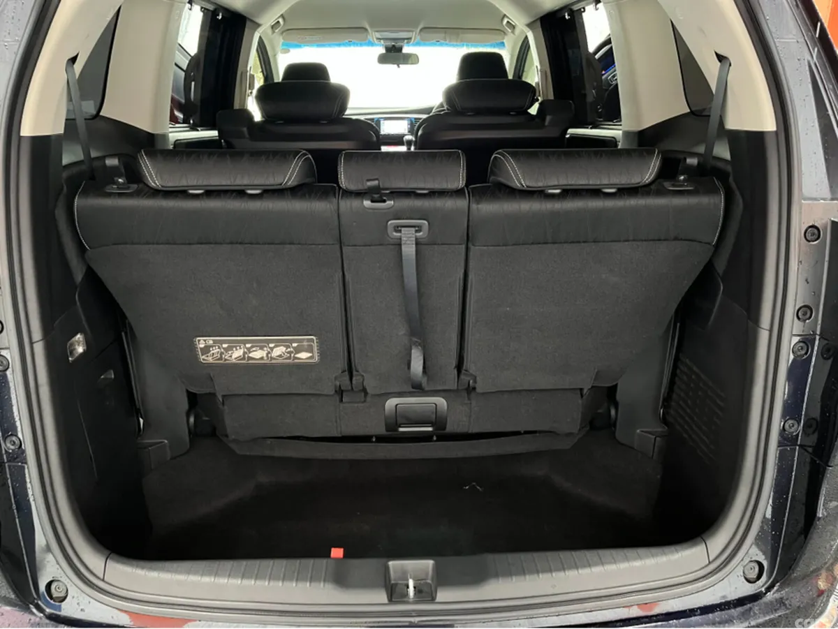 Honda Odyssey MPV, Petrol Hybrid, 2017, Black