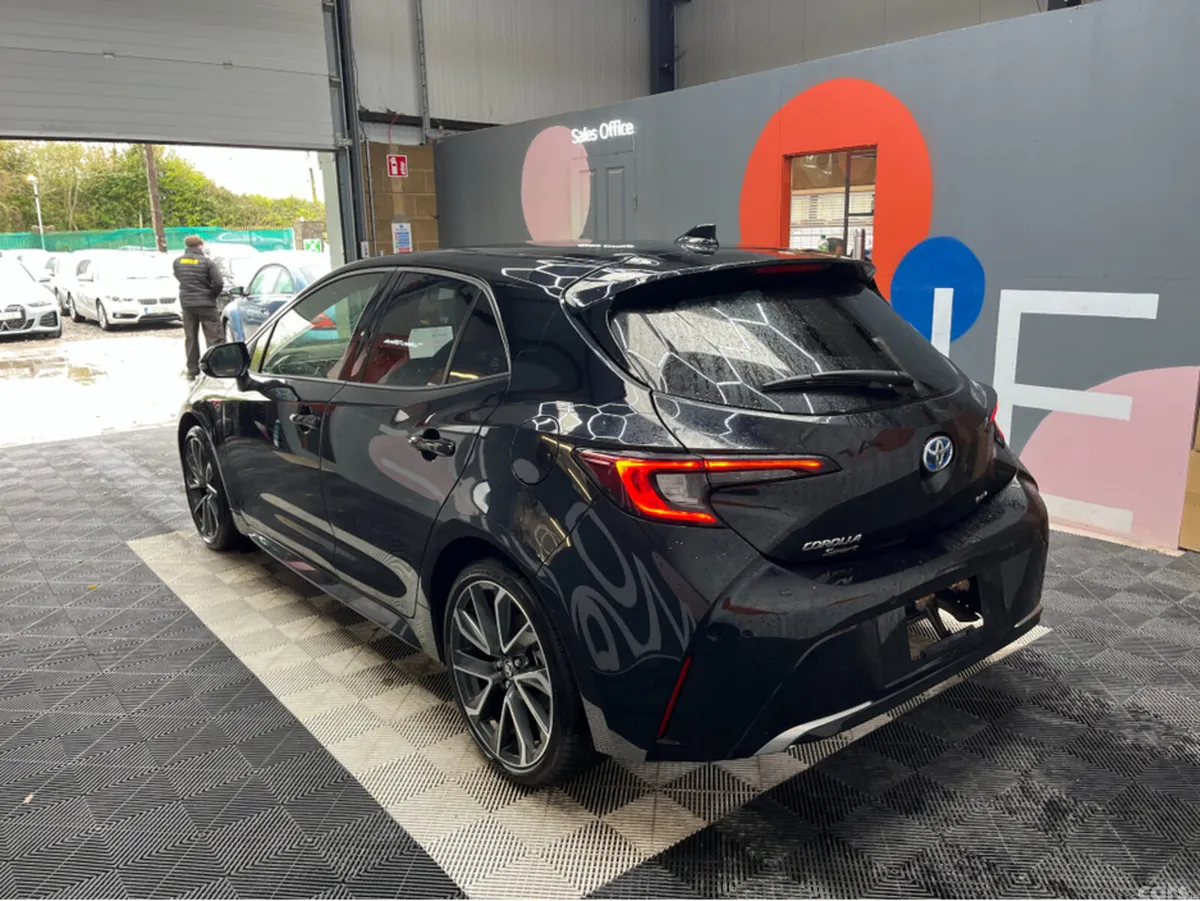 Toyota Corolla Hatchback, Petrol Hybrid, 2025, Black