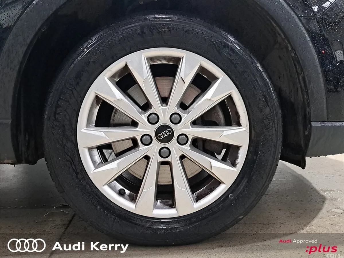 Audi Q3 SUV, Petrol Plug-in Hybrid, 2024, Black
