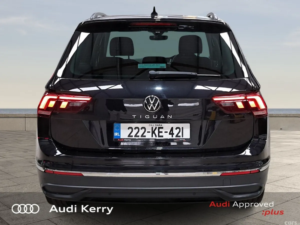 Volkswagen Tiguan SUV, Diesel, 2022, Black