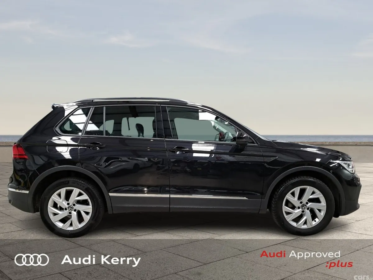 Volkswagen Tiguan SUV, Diesel, 2022, Black