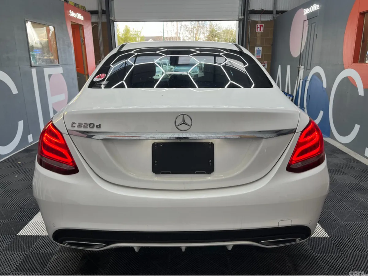 Mercedes-Benz C-Class Saloon, Diesel, 2018, White