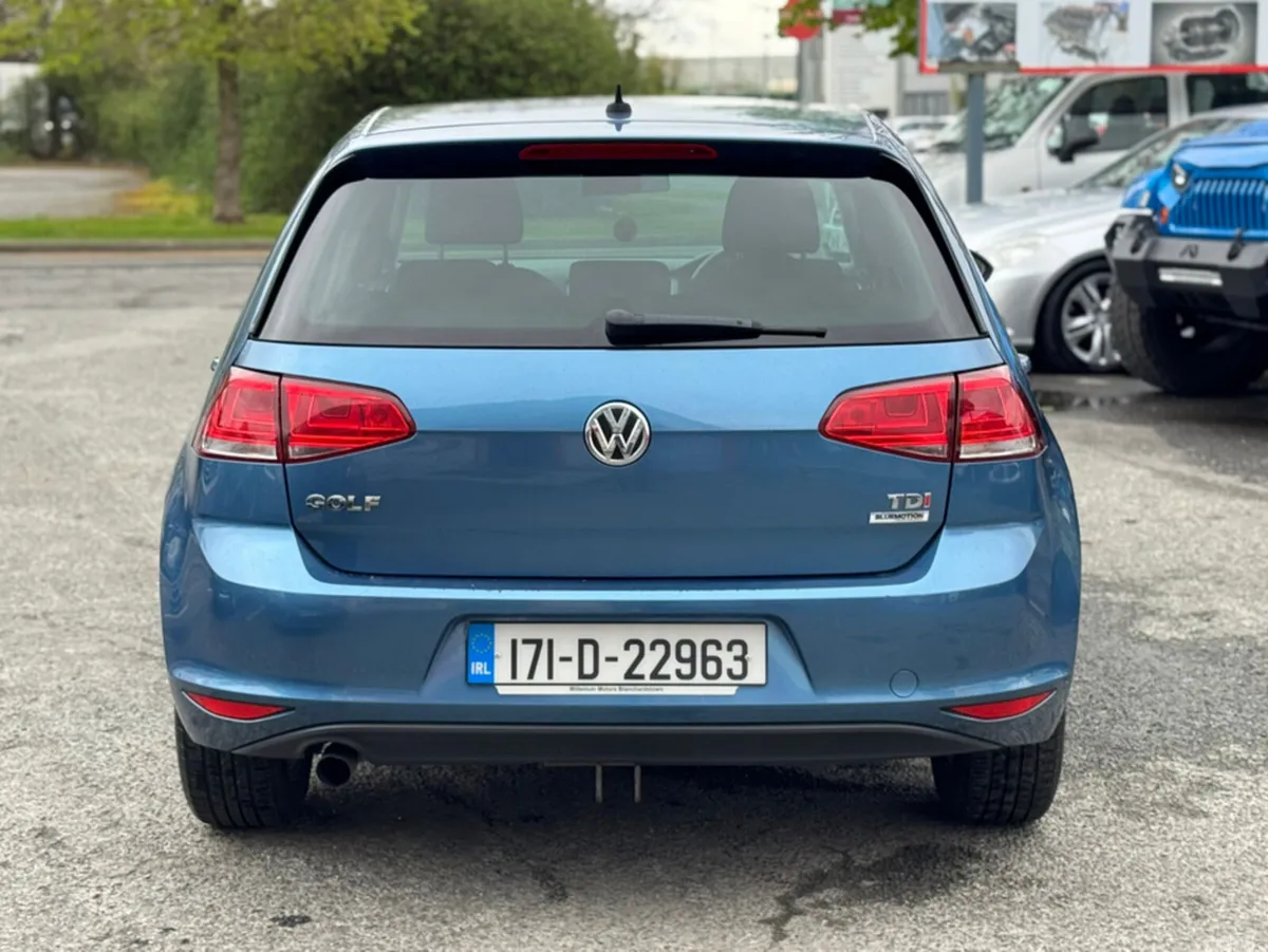 Volkswagen Golf Hatchback, Diesel, 2017, Blue