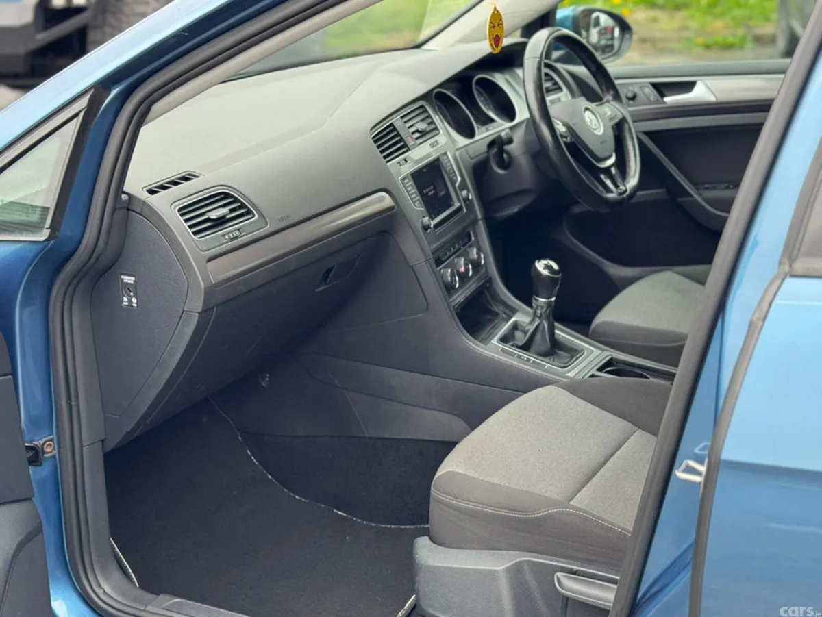 Volkswagen Golf Hatchback, Diesel, 2017, Blue