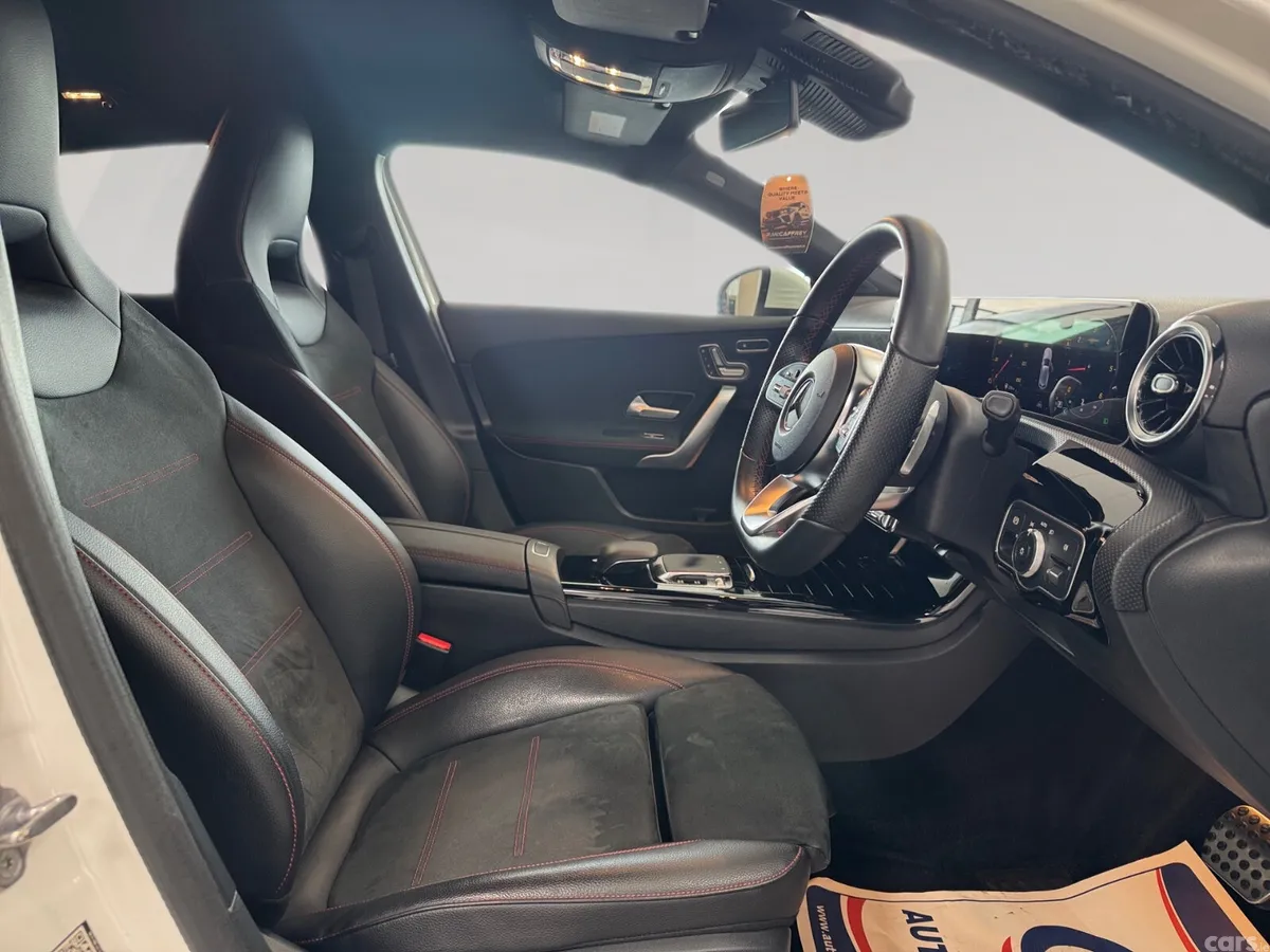 Mercedes-Benz A-Class Hatchback, Diesel, 2019, White