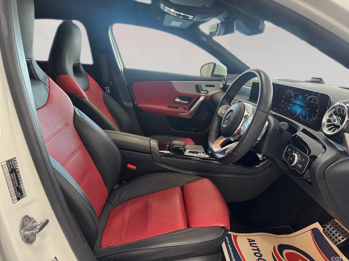 Mercedes-Benz A-Class Hatchback, Diesel, 2019, White