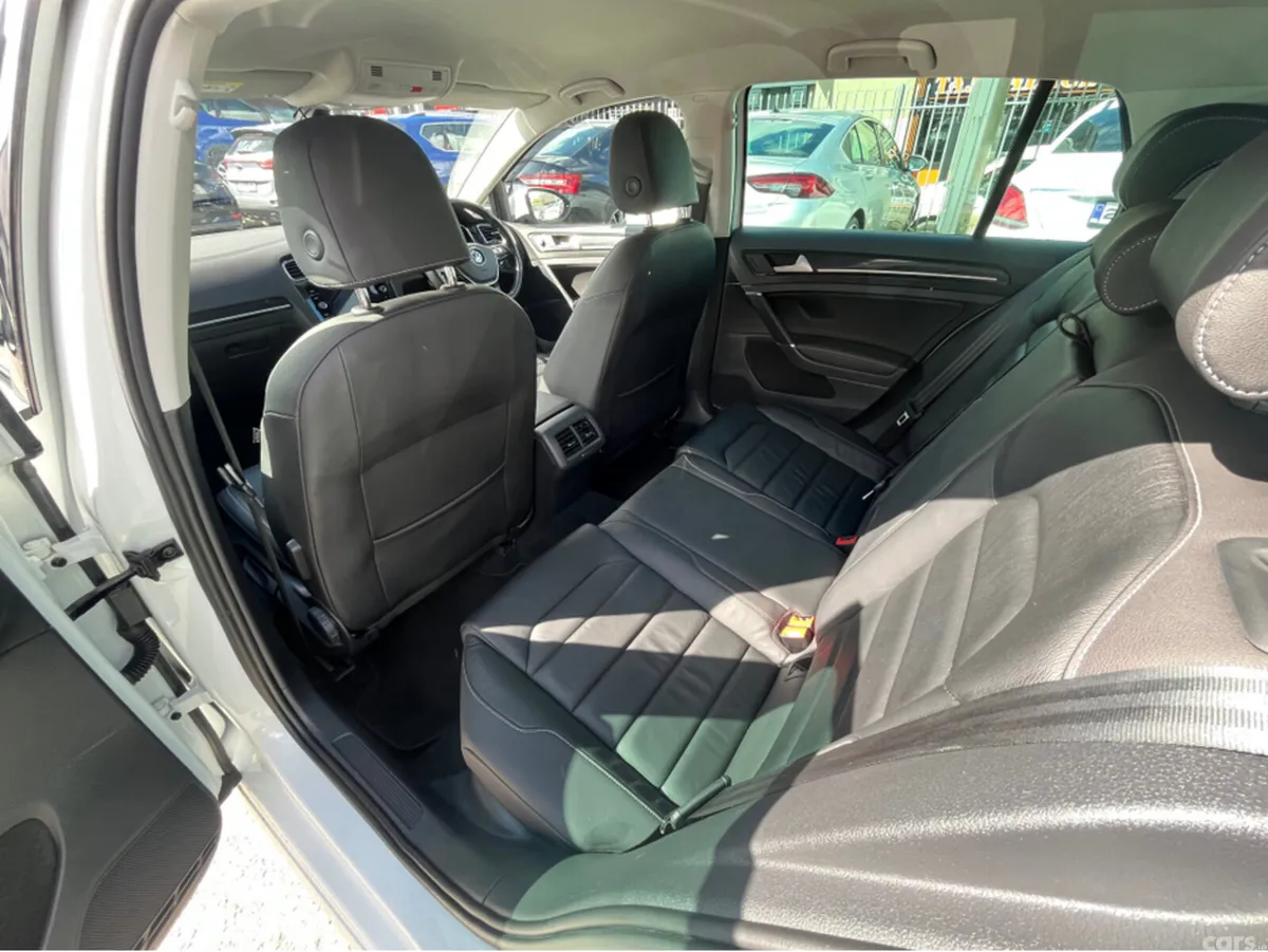 Volkswagen Golf Hatchback, Diesel, 2020, White