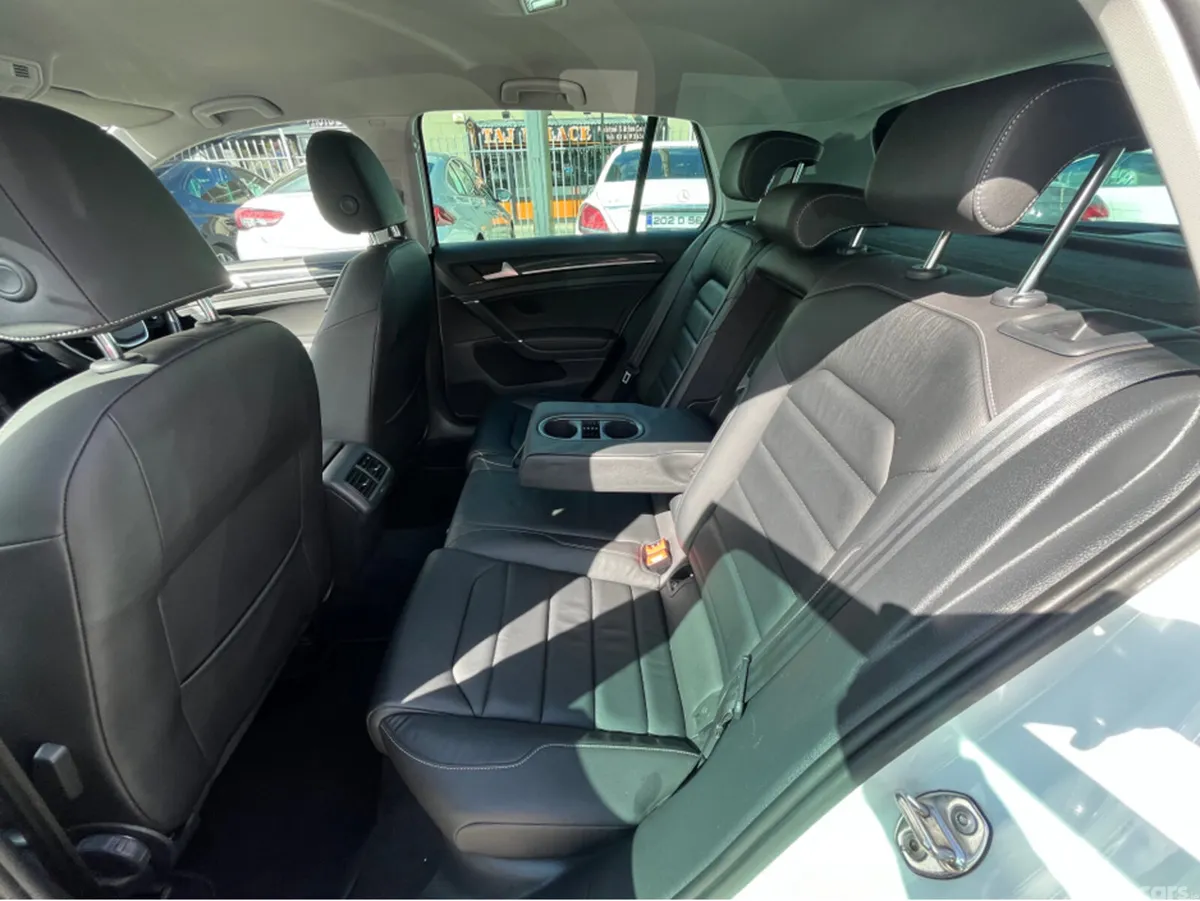 Volkswagen Golf Hatchback, Diesel, 2020, White