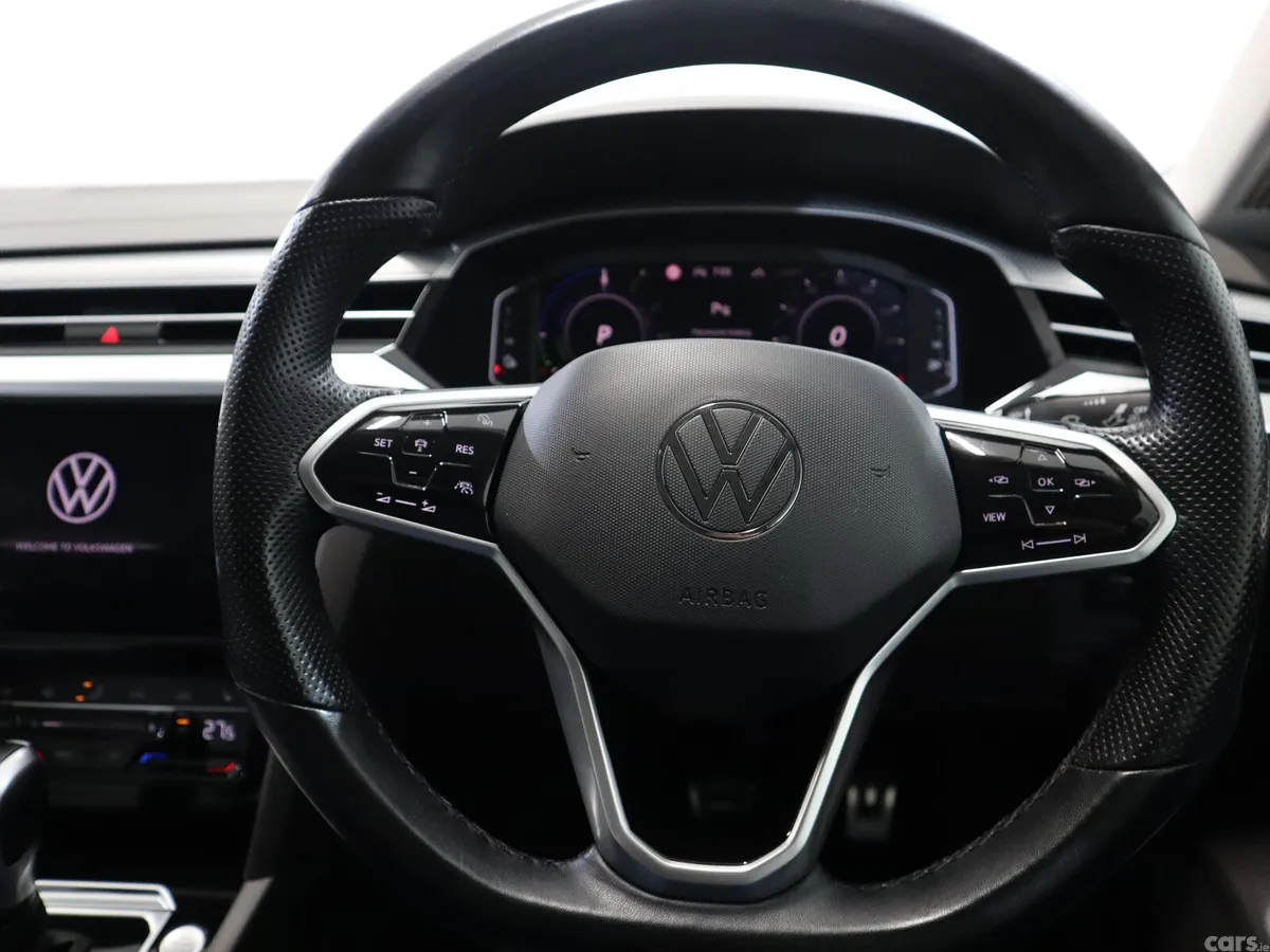 Volkswagen Arteon Hatchback, Petrol Hybrid, 2023, White