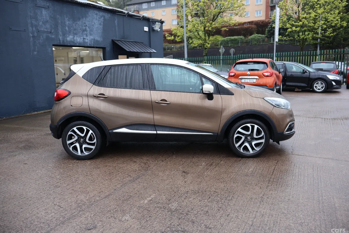 Renault Captur Hatchback, Diesel, 2017, Brown