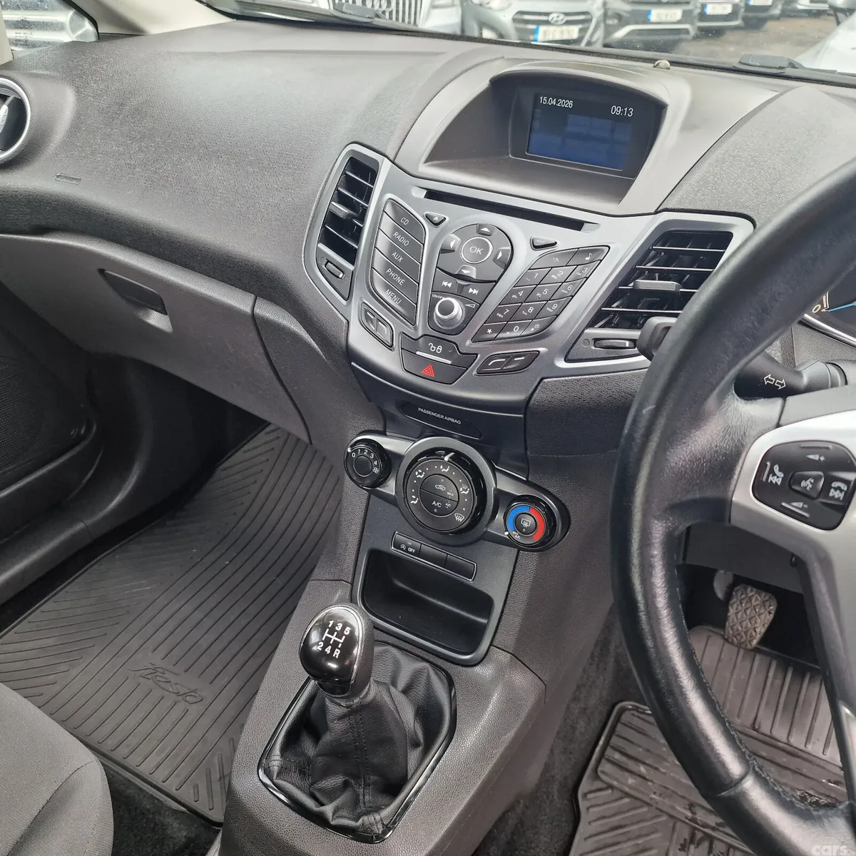 Ford Fiesta Hatchback, Petrol, 2017, Grey