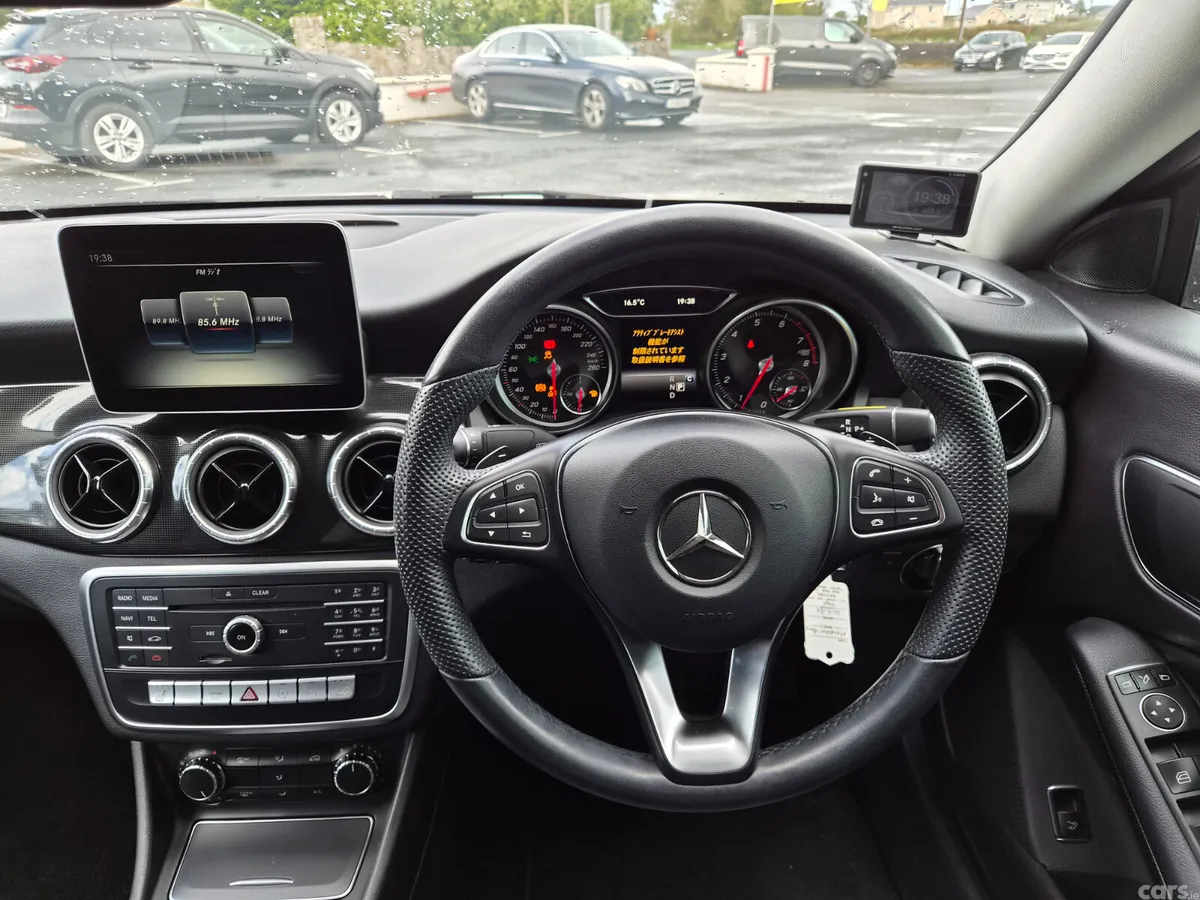 Mercedes-Benz CLA Coupe, Petrol, 2018, White
